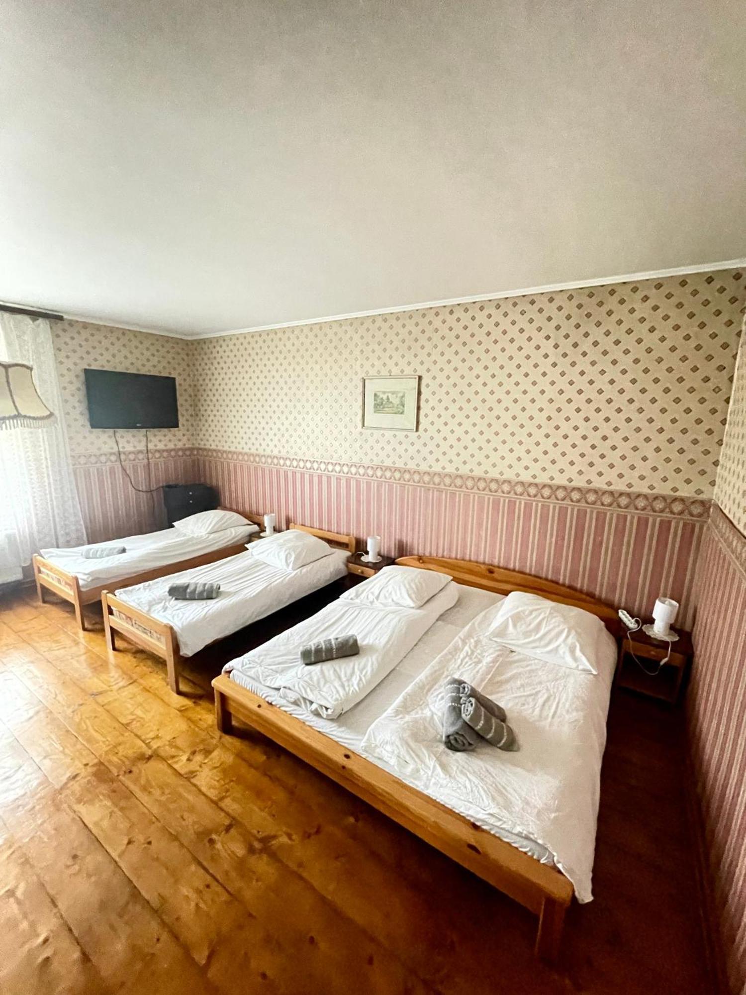 Willa Szwadron Łańcut Exterior foto